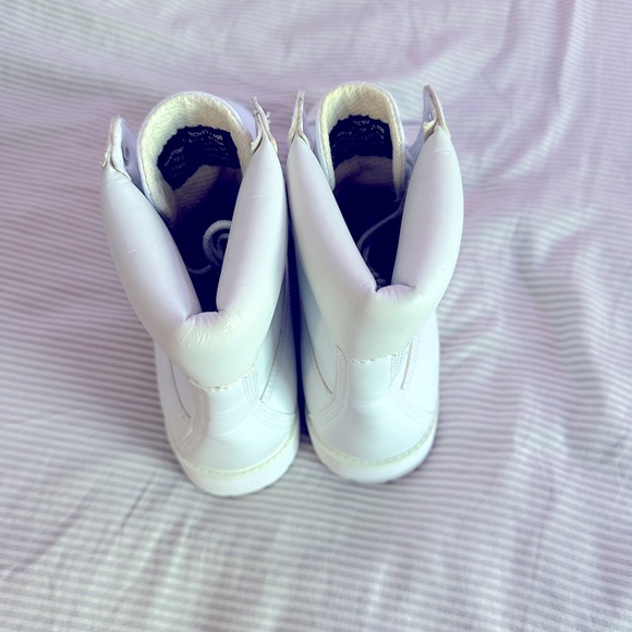 ⭐️LUGZ BOOTS, Sz. 10/41, White Leather, So Cute for the Cold!! EUC! ❄️ - Picture 6 of 15